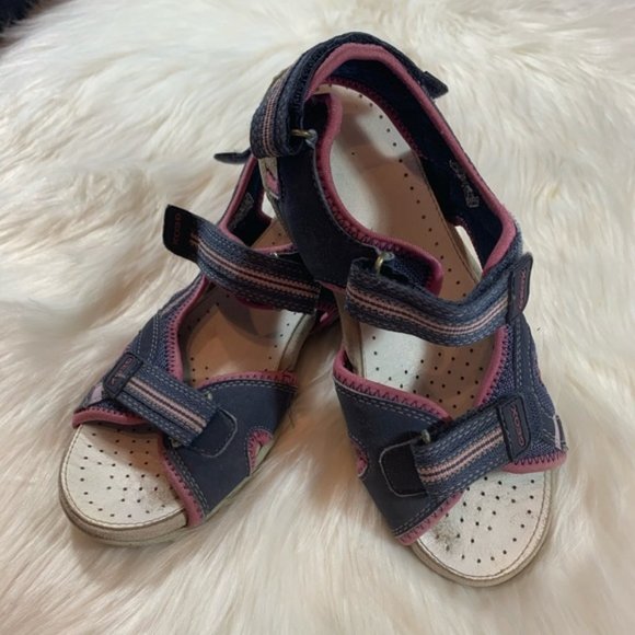 GEOX Kids Sandals Yourh sz 4 37